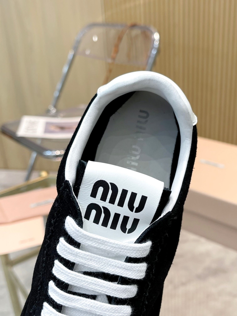 Miu Miu Casual Shoes